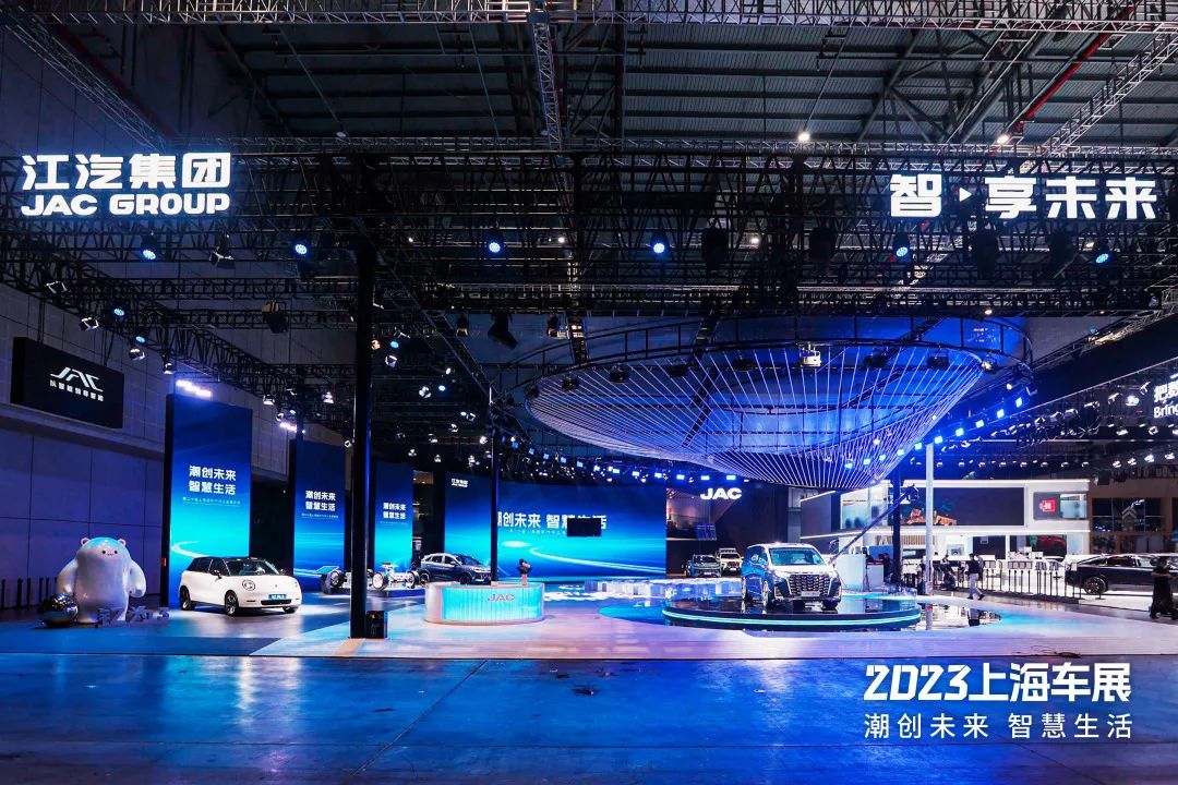 Öйú×ðÁú¼¯ÍÅ