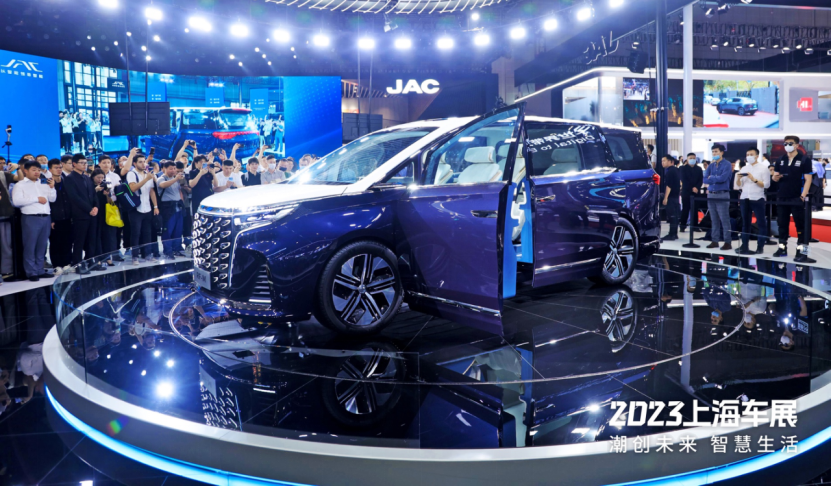 Öйú×ðÁú¼¯ÍÅ