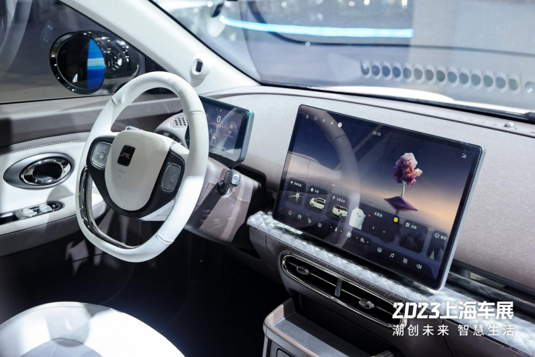 Öйú×ðÁú¼¯ÍÅ